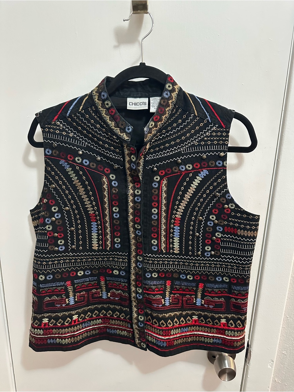Chico's Black Embroidered Multicolor Button-Front Vest size1
